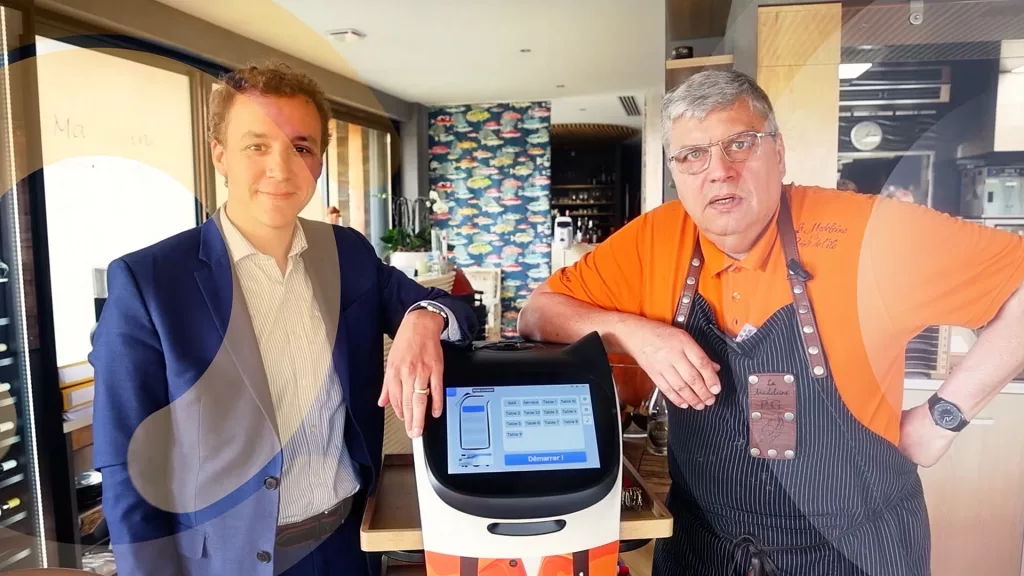 Clip La Madeleine - Bellabot avec le maire de Sens